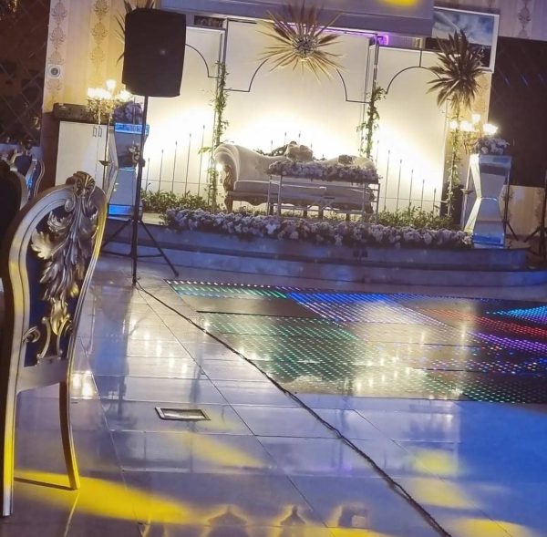 پذیرایی و سرو غذاهای ایرانی و فرنگی