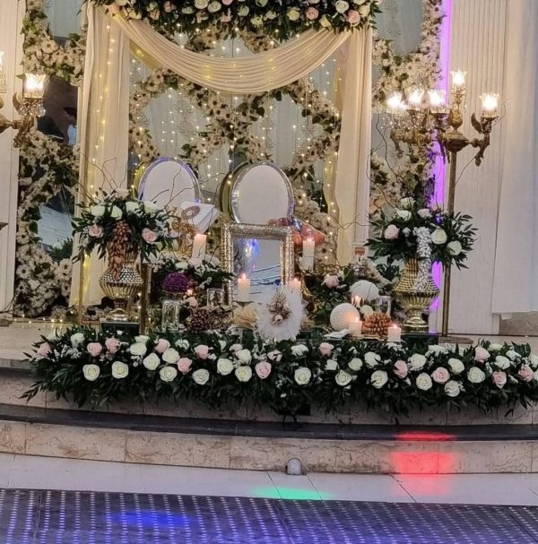 دکوراسیون حرفه‌ای و قابل تنظیم